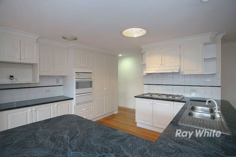 17 Brent Close, BERWICK VIC 3806, Berwick - Thumbnail 5