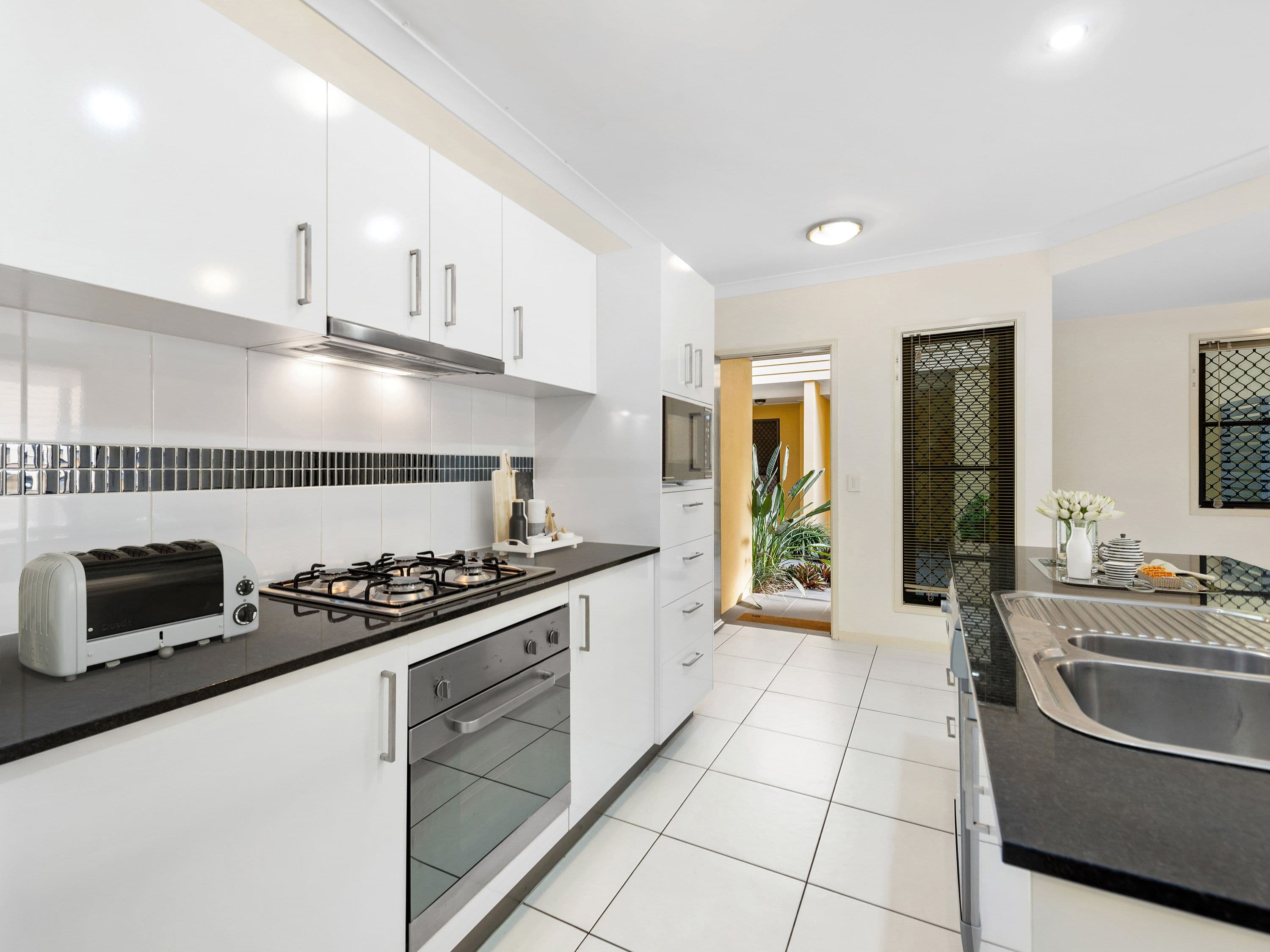 48 Glenalva Terrace, Enoggera QLD 4051, Enoggera - Thumbnail 2