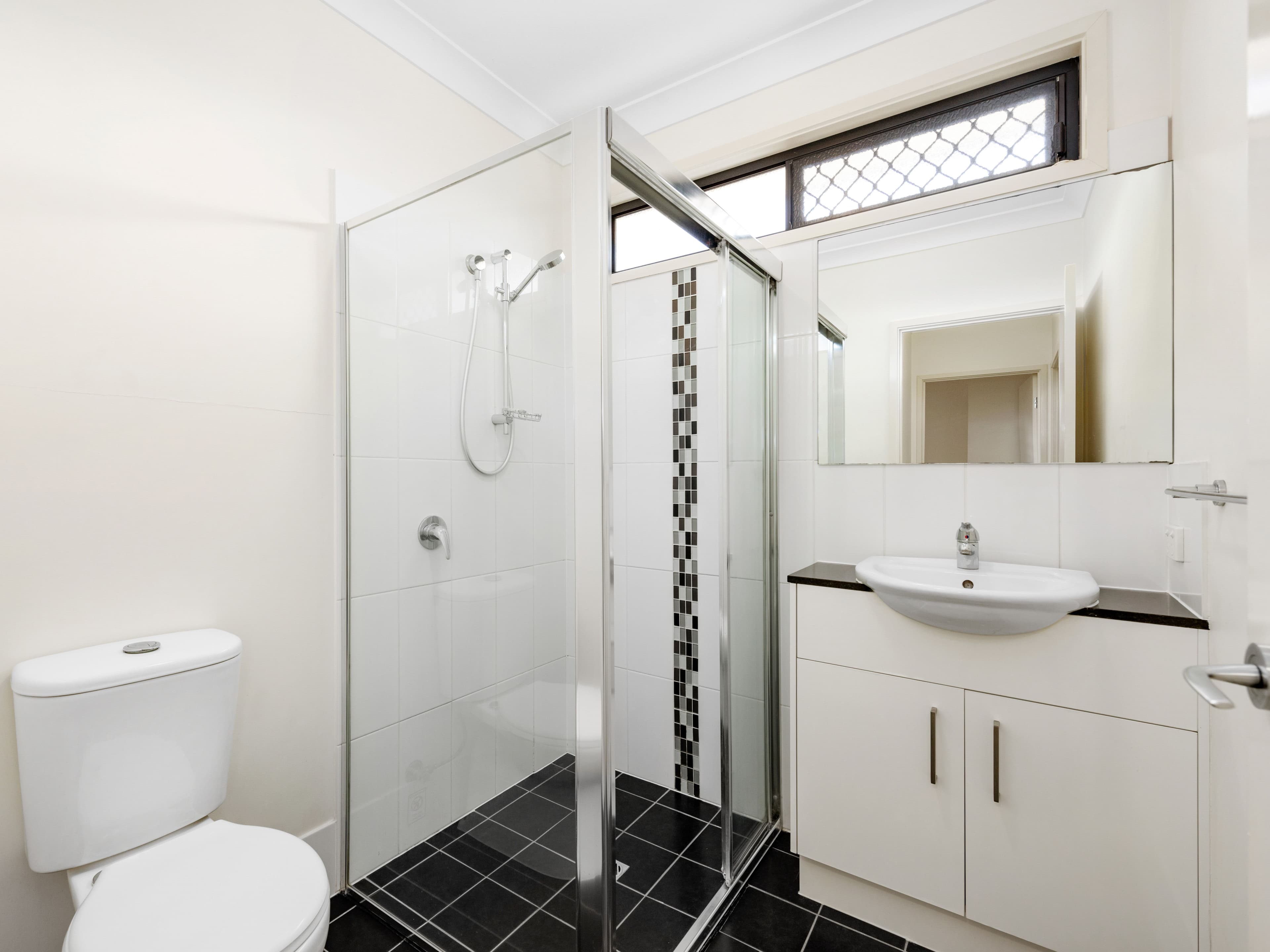 48 Glenalva Terrace, Enoggera QLD 4051, Enoggera - Thumbnail 5