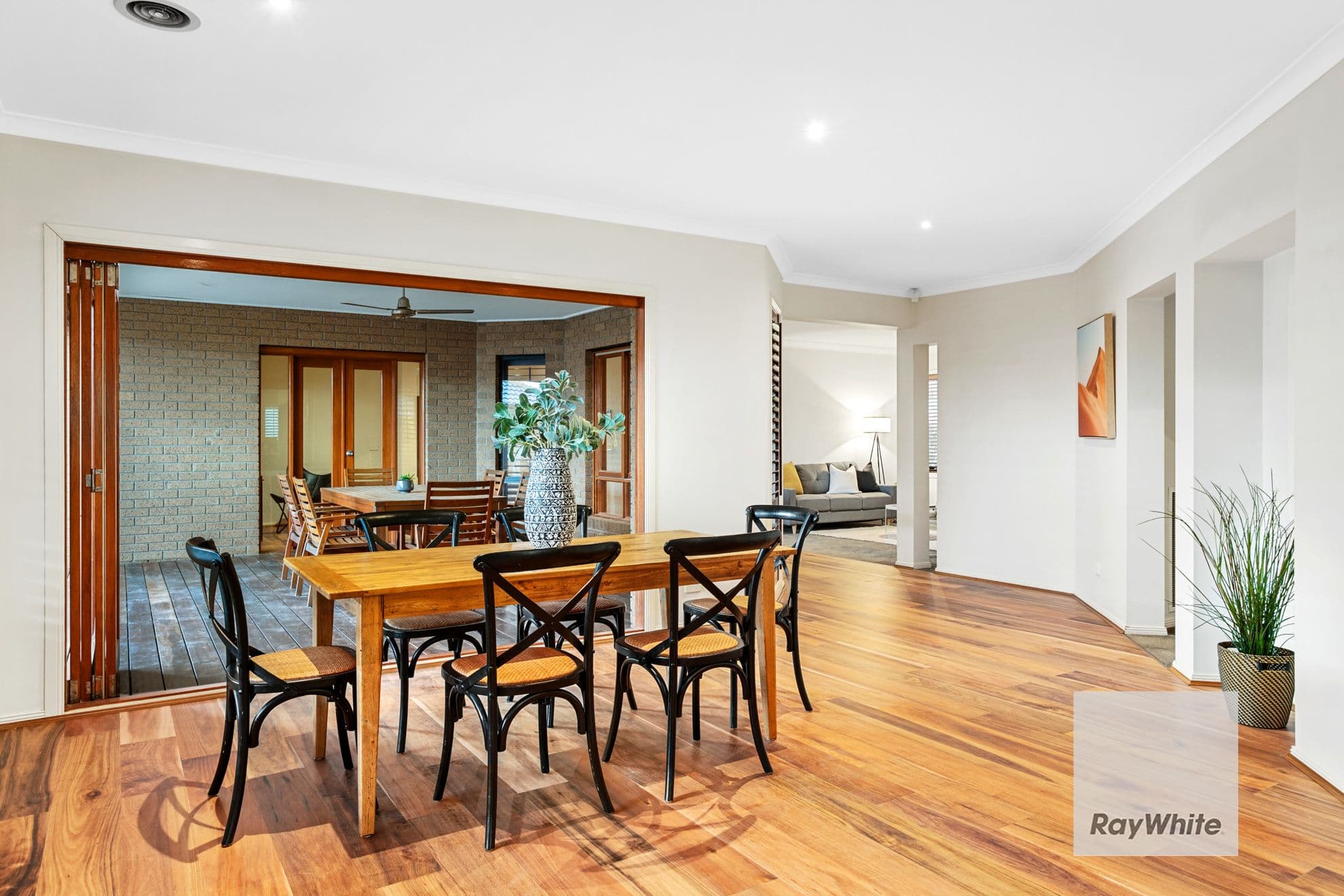 12 Clarence Way, Taylors Hill VIC 3037, Taylors Hill - Thumbnail 6