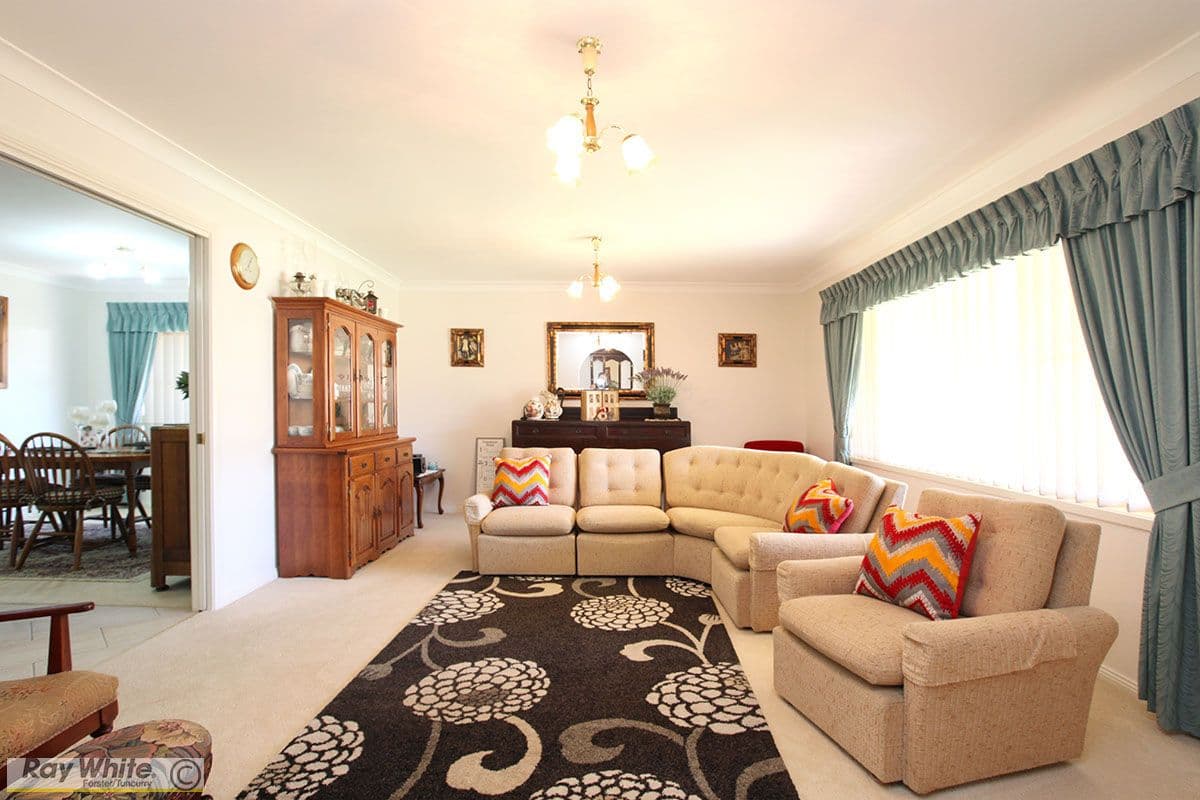 45 Amanda Crescent, Forster - Thumbnail 2