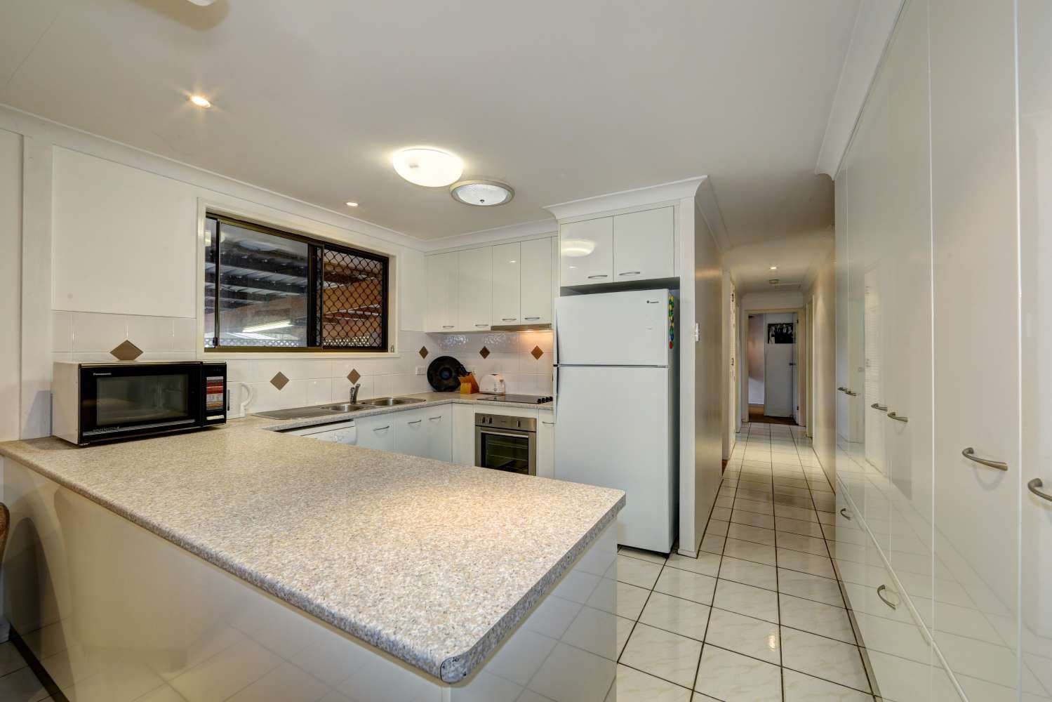 2 Norgrove Road, BRANYAN QLD 4670, Branyan - Thumbnail 7