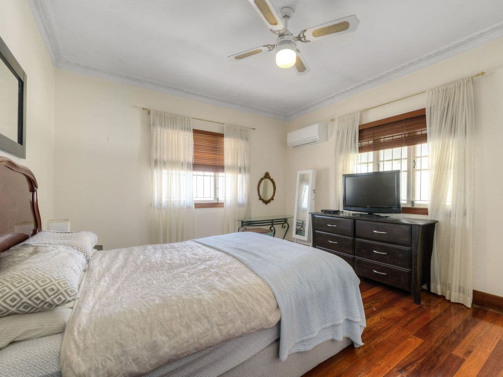 78 Shrapnel Road, Cannon Hill QLD 4170, Cannon Hill - Thumbnail 2