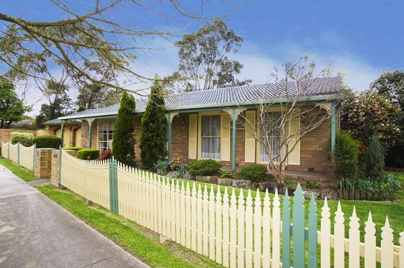 2 Cousin Drive, WANTIRNA SOUTH VIC 3152, Wantirna South - Thumbnail 3