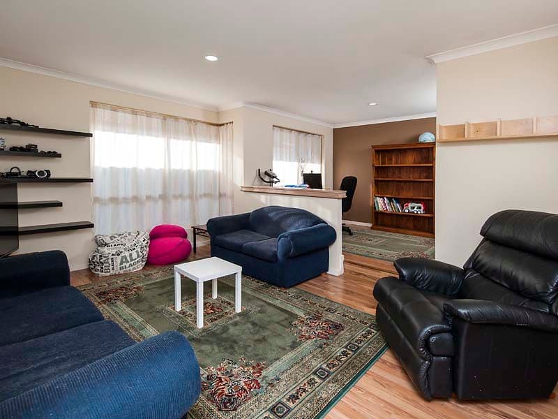 9 Nevis Place, SAFETY BAY WA 6169, Safety Bay - Thumbnail 4