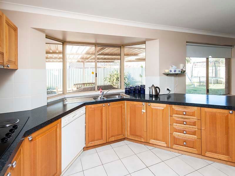 9 Nevis Place, SAFETY BAY WA 6169, Safety Bay - Thumbnail 6