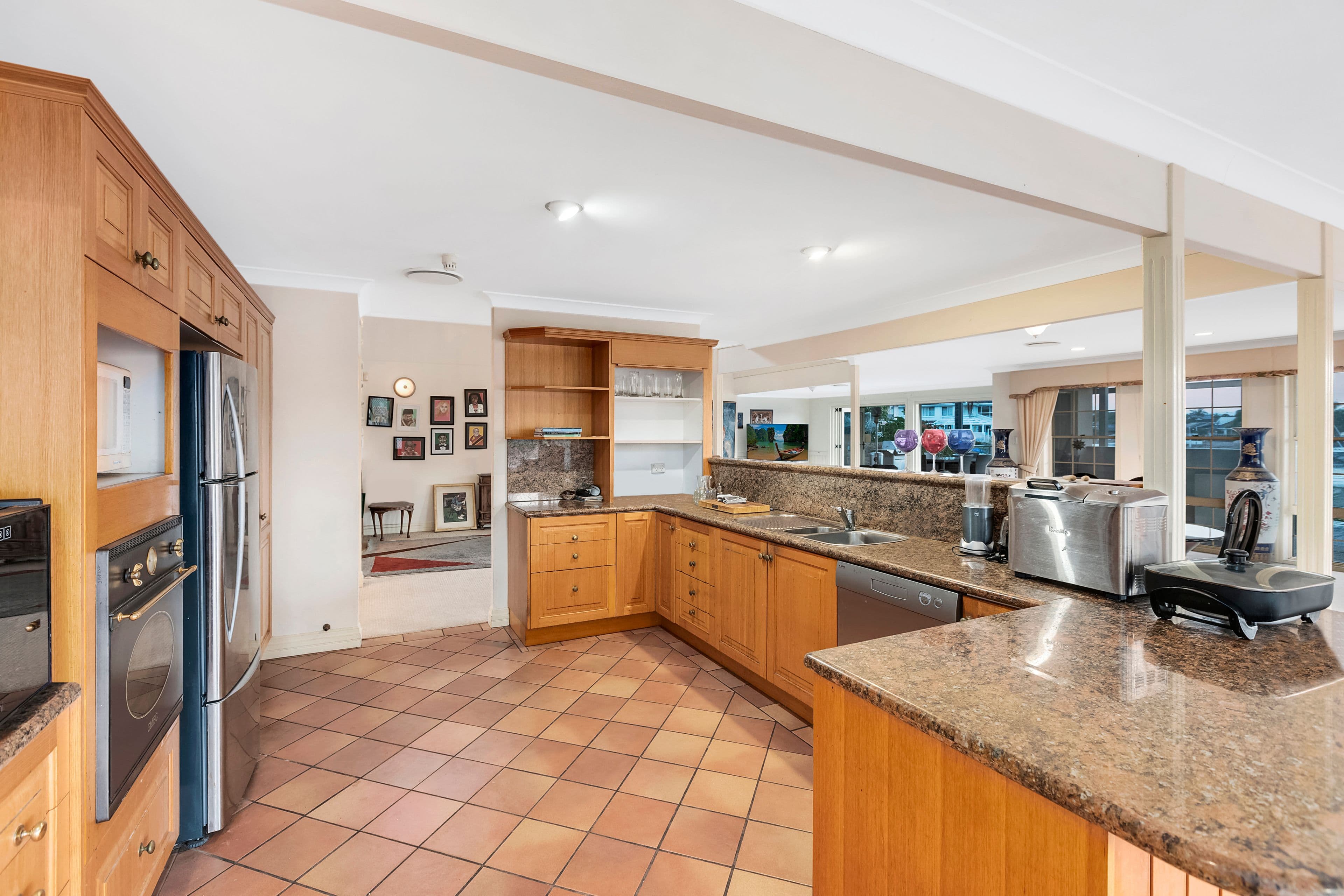 113 Pebble Beach Drive, Runaway Bay QLD 4216, Runaway Bay - Thumbnail 5