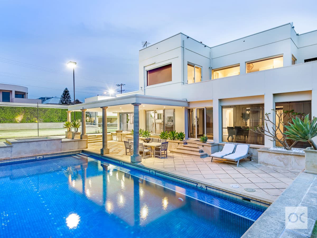 411 Esplanade, Henley Beach - Thumbnail 2