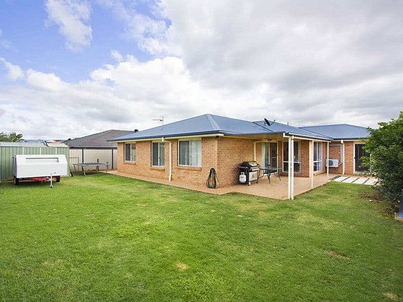 40 Graywillow Boulevard, OXENFORD QLD 4210, Oxenford - Thumbnail 2
