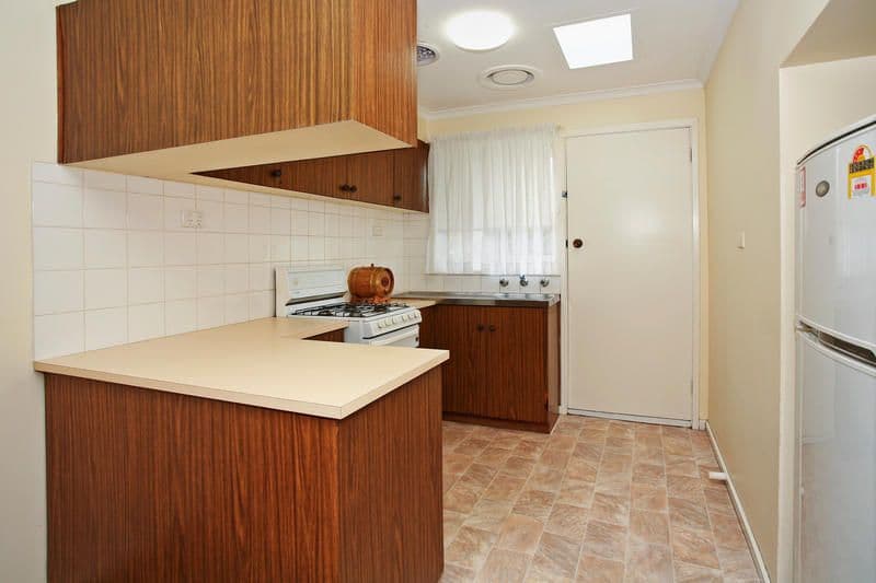 46 Sydenham Avenue, MANIFOLD HEIGHTS VIC 3218, Manifold Heights - Thumbnail 4
