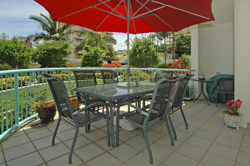 4-6 Eden Avenue, RAINBOW BAY QLD 4225, Rainbow Bay - Thumbnail 4