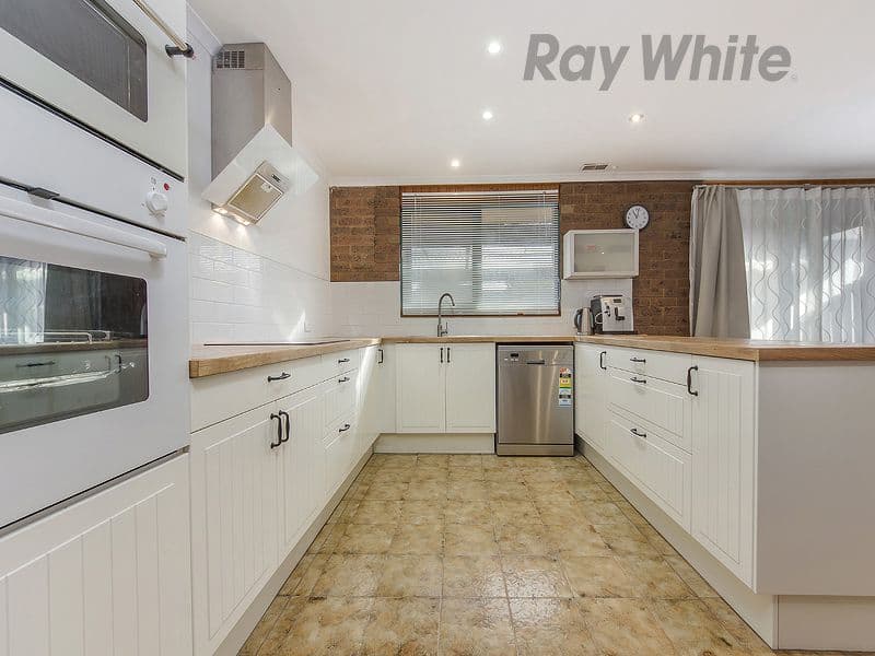 4 Newark Court, Albanvale VIC 3021, Albanvale - Thumbnail 5
