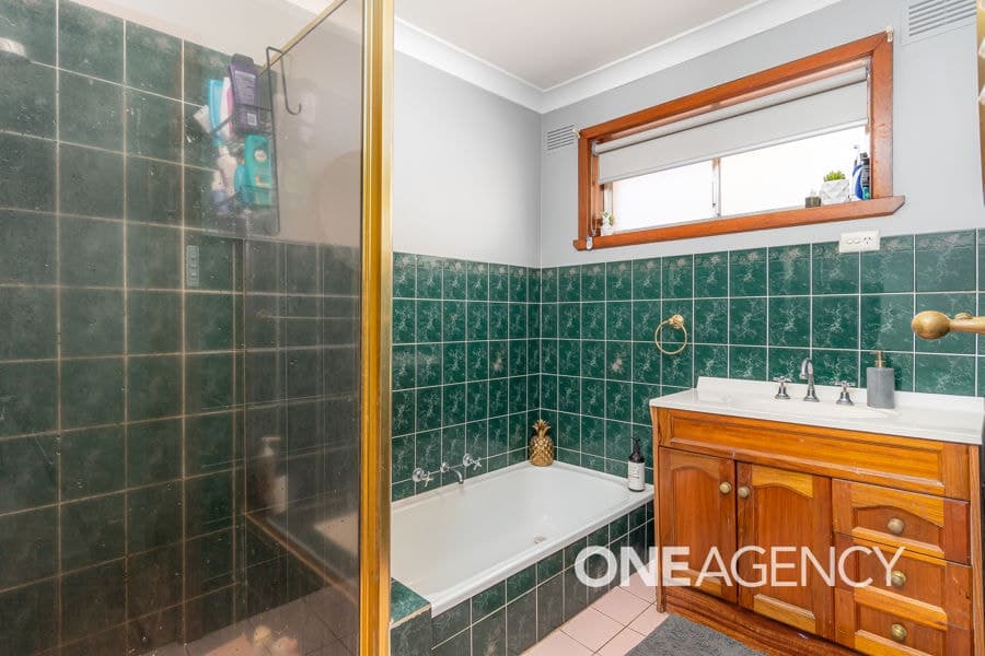 14 MAIN Street, Lake Albert, Lake Albert - Thumbnail 6