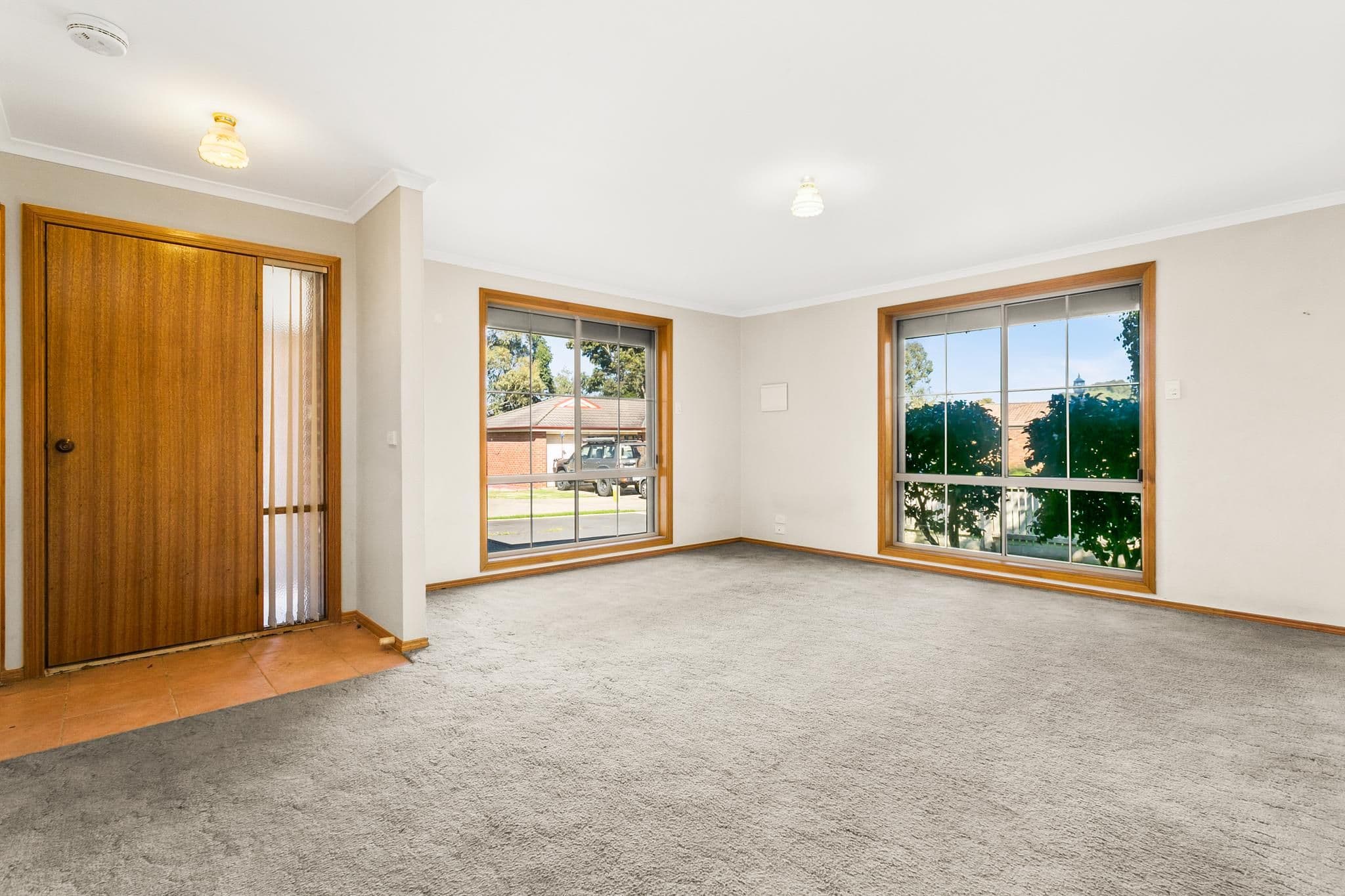 19 Capri Court, Pakenham VIC 3810, Pakenham - Thumbnail 2