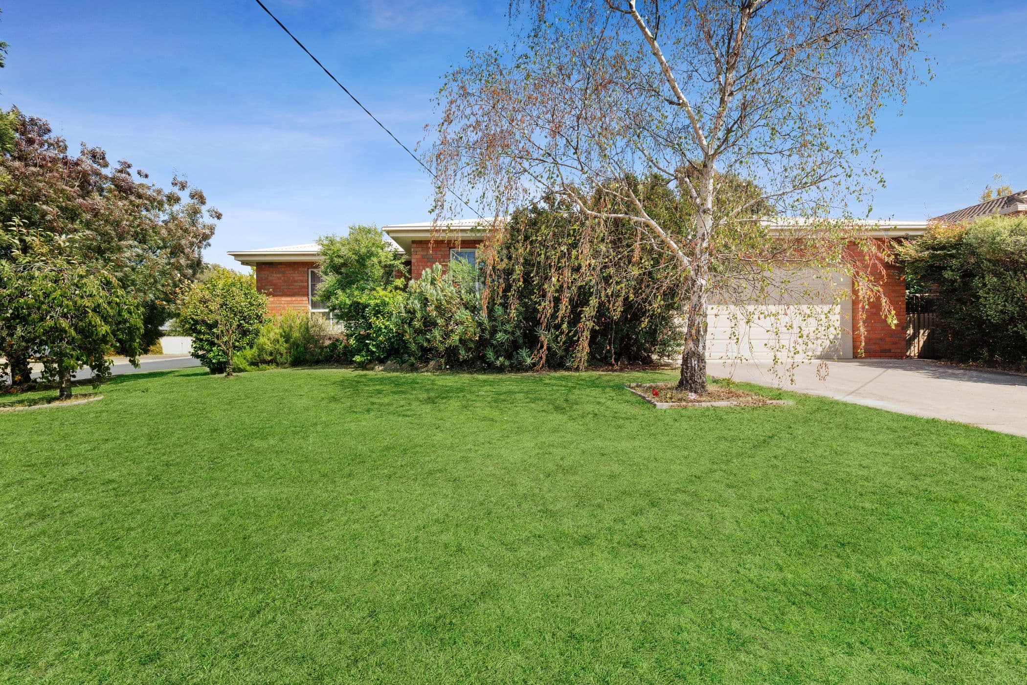 12 Blackie Avenue, Ararat VIC 3377, Ararat - Image 1