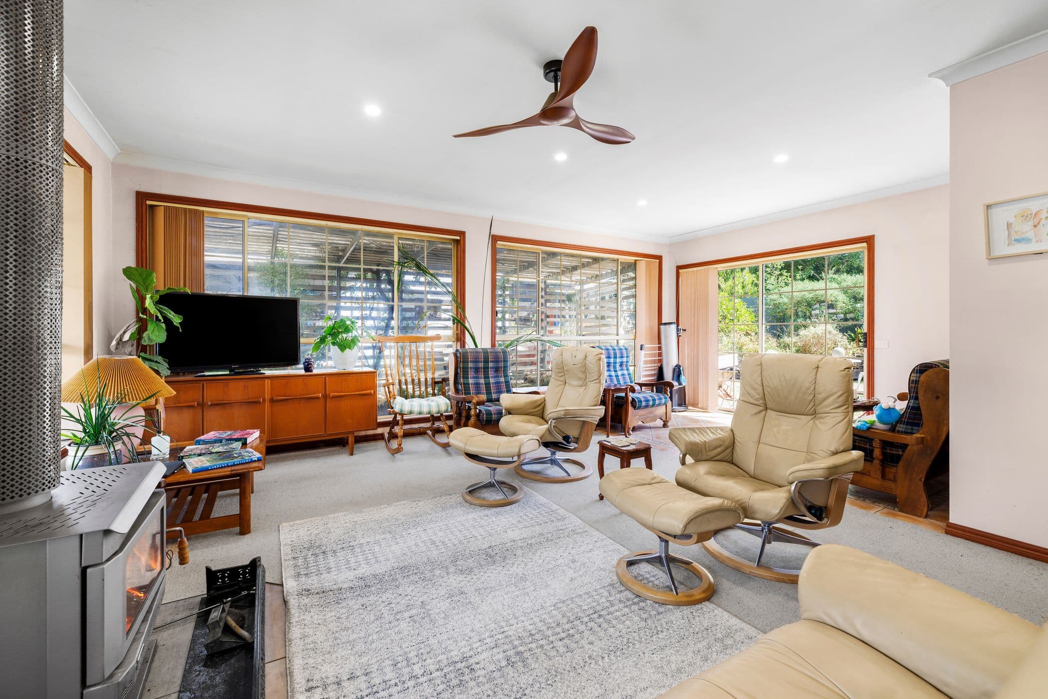 12 Blackie Avenue, Ararat VIC 3377, Ararat - Thumbnail 4