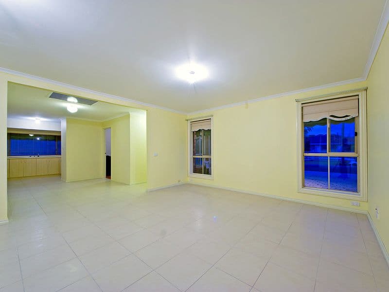 2 Cation Avenue, HOPPERS CROSSING VIC 3029, Hoppers Crossing - Thumbnail 3