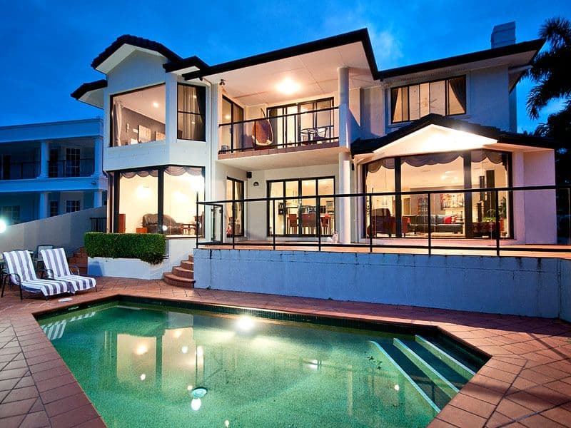 31 Istana View, CLEAR ISLAND WATERS QLD 4226, Clear Island Waters - Thumbnail 2