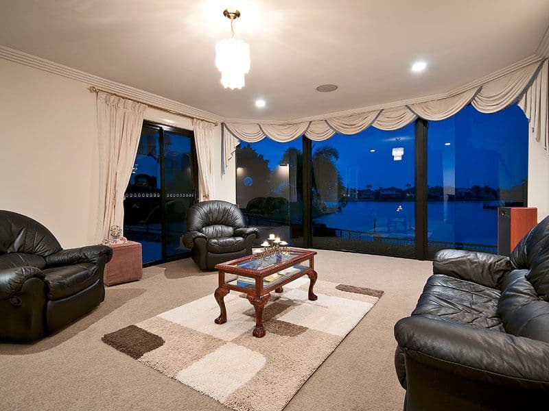 31 Istana View, CLEAR ISLAND WATERS QLD 4226, Clear Island Waters - Thumbnail 6