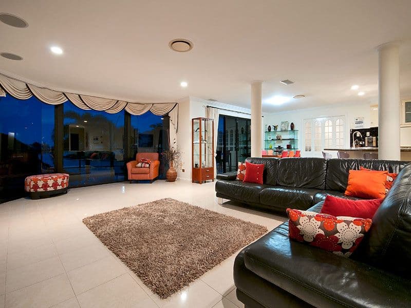 31 Istana View, CLEAR ISLAND WATERS QLD 4226, Clear Island Waters - Thumbnail 8