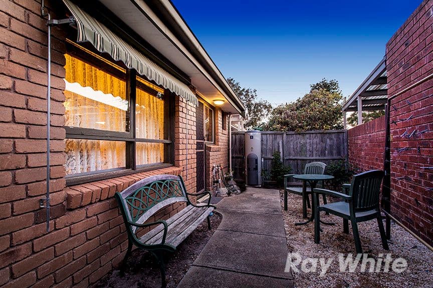 2 Bernay Court, Springvale South VIC 3172, Springvale South - Thumbnail 8