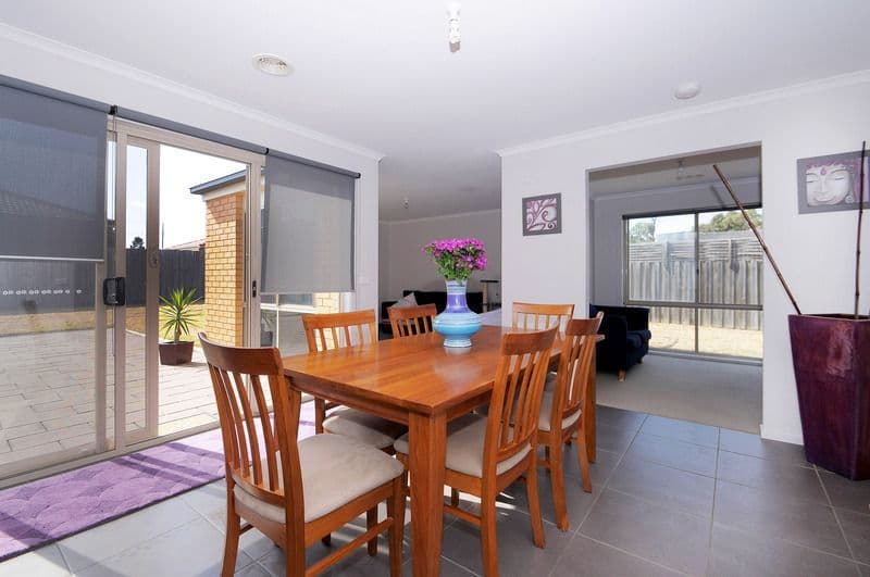44 Spencer Drive, CARRUM DOWNS VIC 3201, Carrum Downs - Thumbnail 2