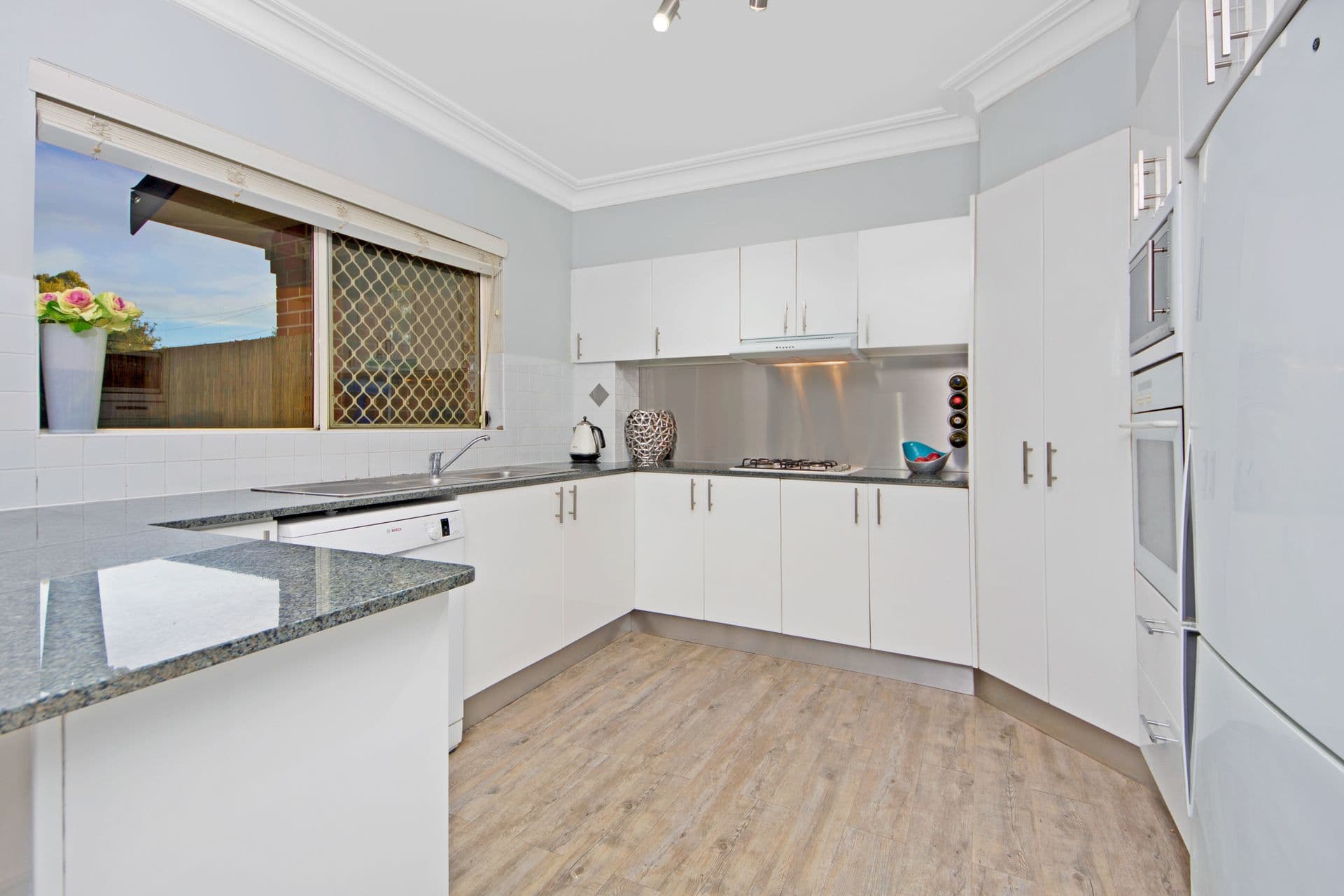 210-212 Willarong Road, Caringbah NSW 2229, Caringbah - Thumbnail 2