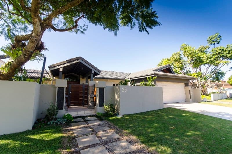 25 Vespa Crescent, ISLE OF CAPRI QLD 4217, Isle Of Capri - Thumbnail 5