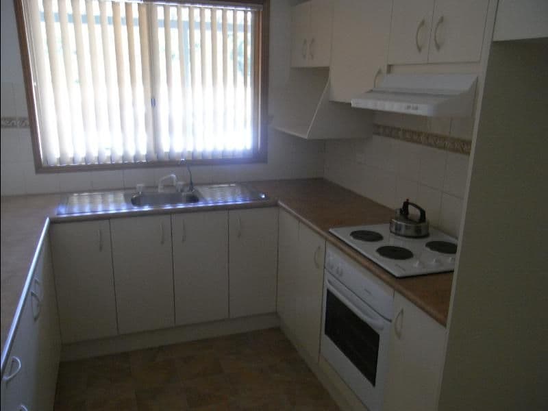 65 Read Street, HOWLONG NSW 2643, Howlong - Thumbnail 5