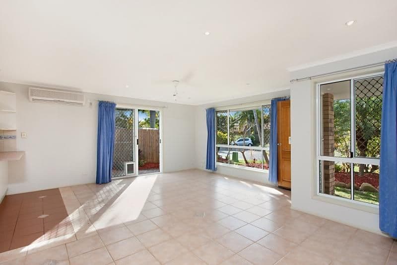 11 Capiten Court, VARSITY LAKES QLD 4227, Varsity Lakes - Thumbnail 2