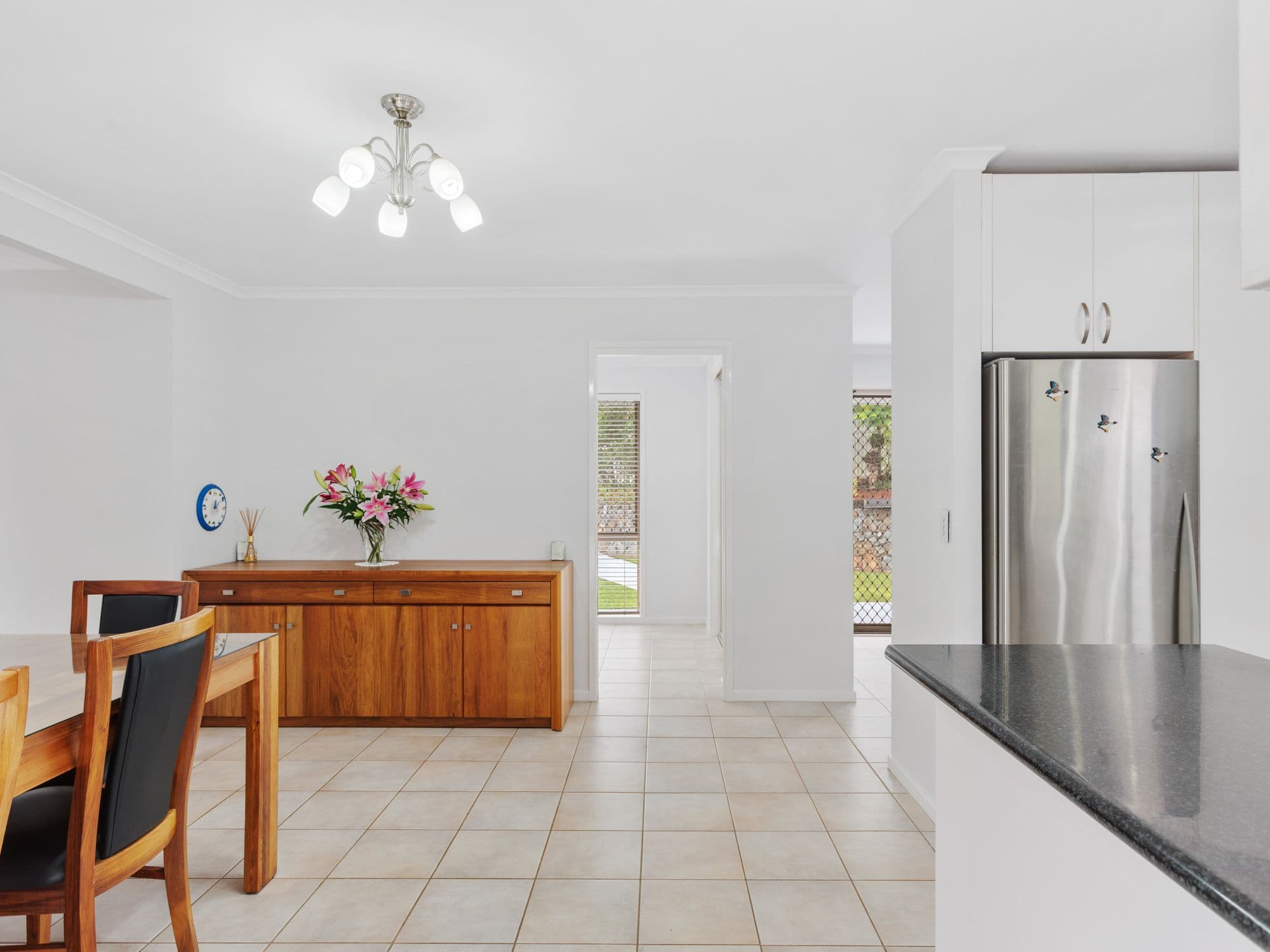 3 Grimsdyke Court, Molendinar QLD 4214, Molendinar - Thumbnail 7