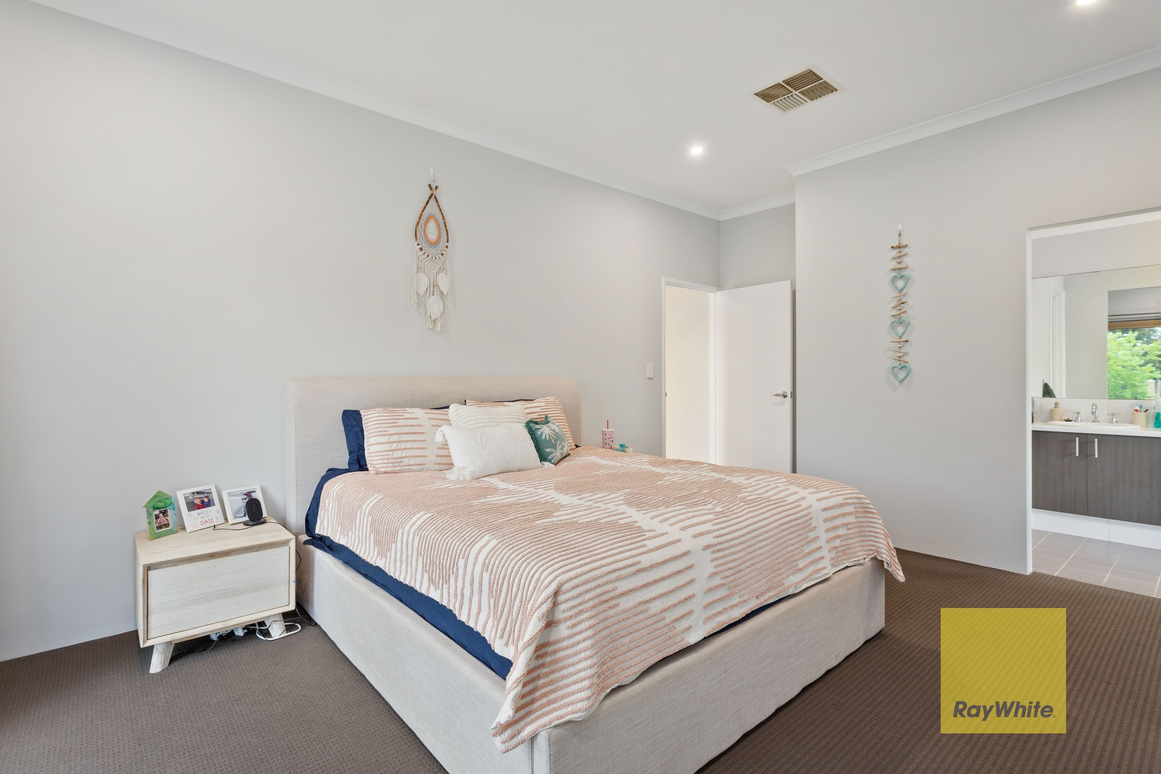 8 Drummond Gardens, Helena Valley WA 6056, Helena Valley - Thumbnail 5