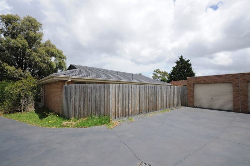 13 Honeyeater Place, CARRUM DOWNS VIC 3201, Carrum Downs - Thumbnail 8