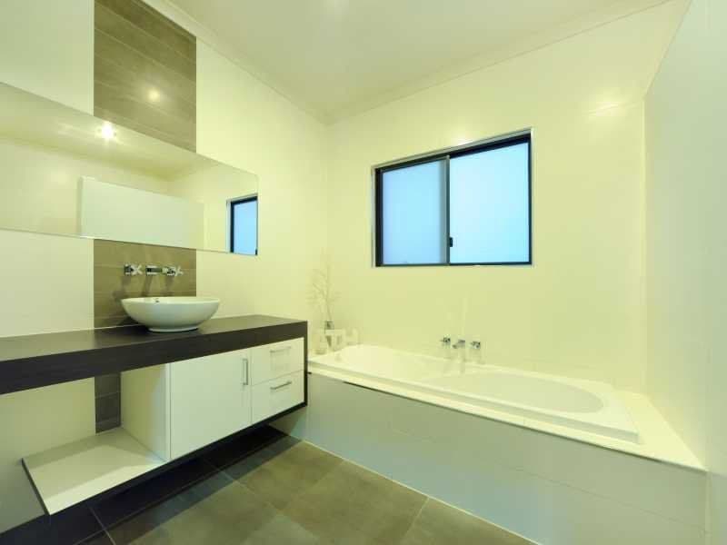 8 Damson Crescent, Proserpine QLD 4800, Proserpine - Thumbnail 6