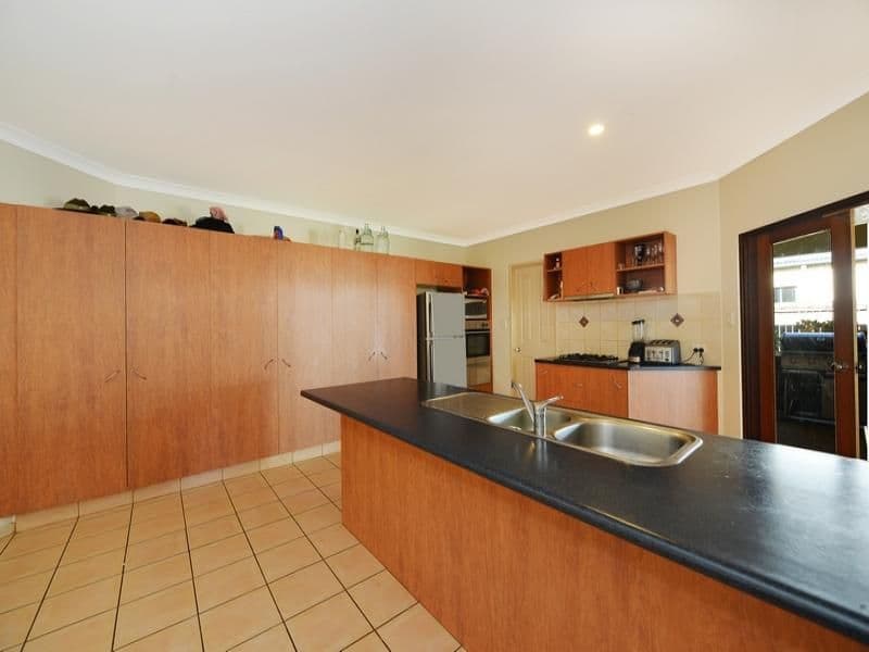 17 BIRDWING Street, PORT DOUGLAS QLD 4877, Port Douglas - Thumbnail 3