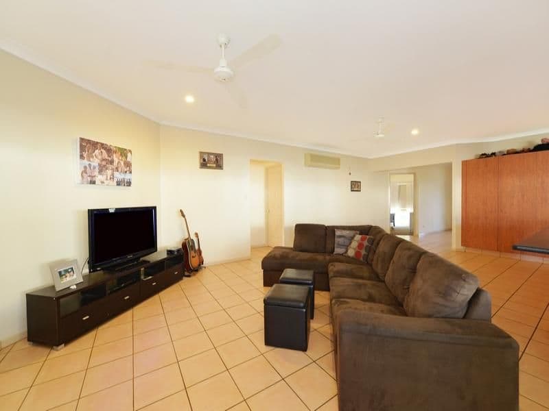 17 BIRDWING Street, PORT DOUGLAS QLD 4877, Port Douglas - Thumbnail 5