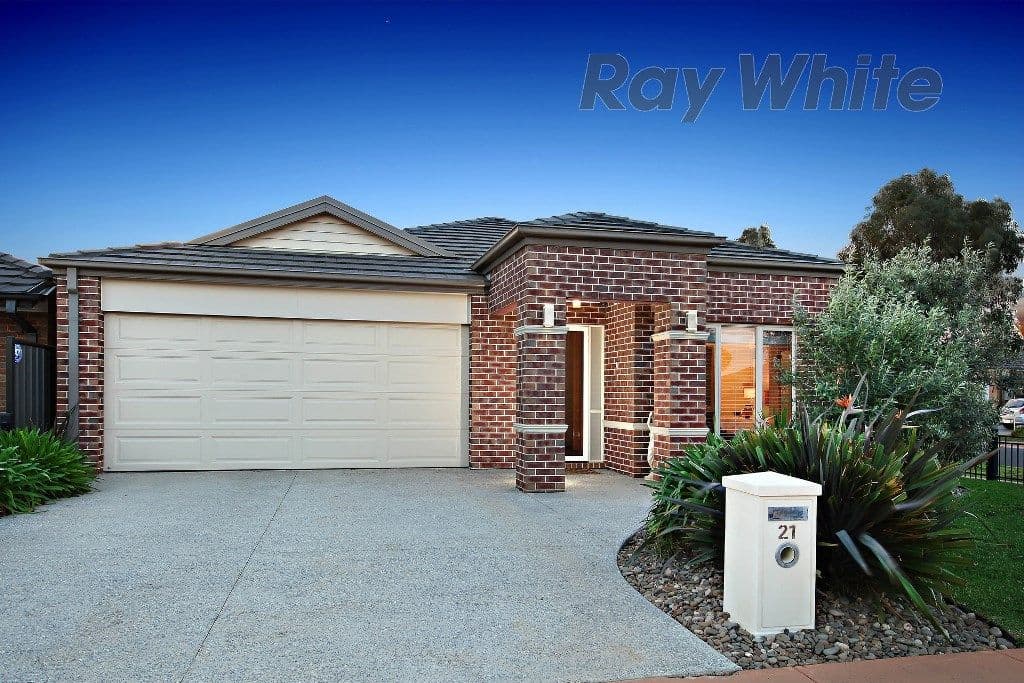 21 Derham Drive, Point Cook VIC 3030, Point Cook - Image 1