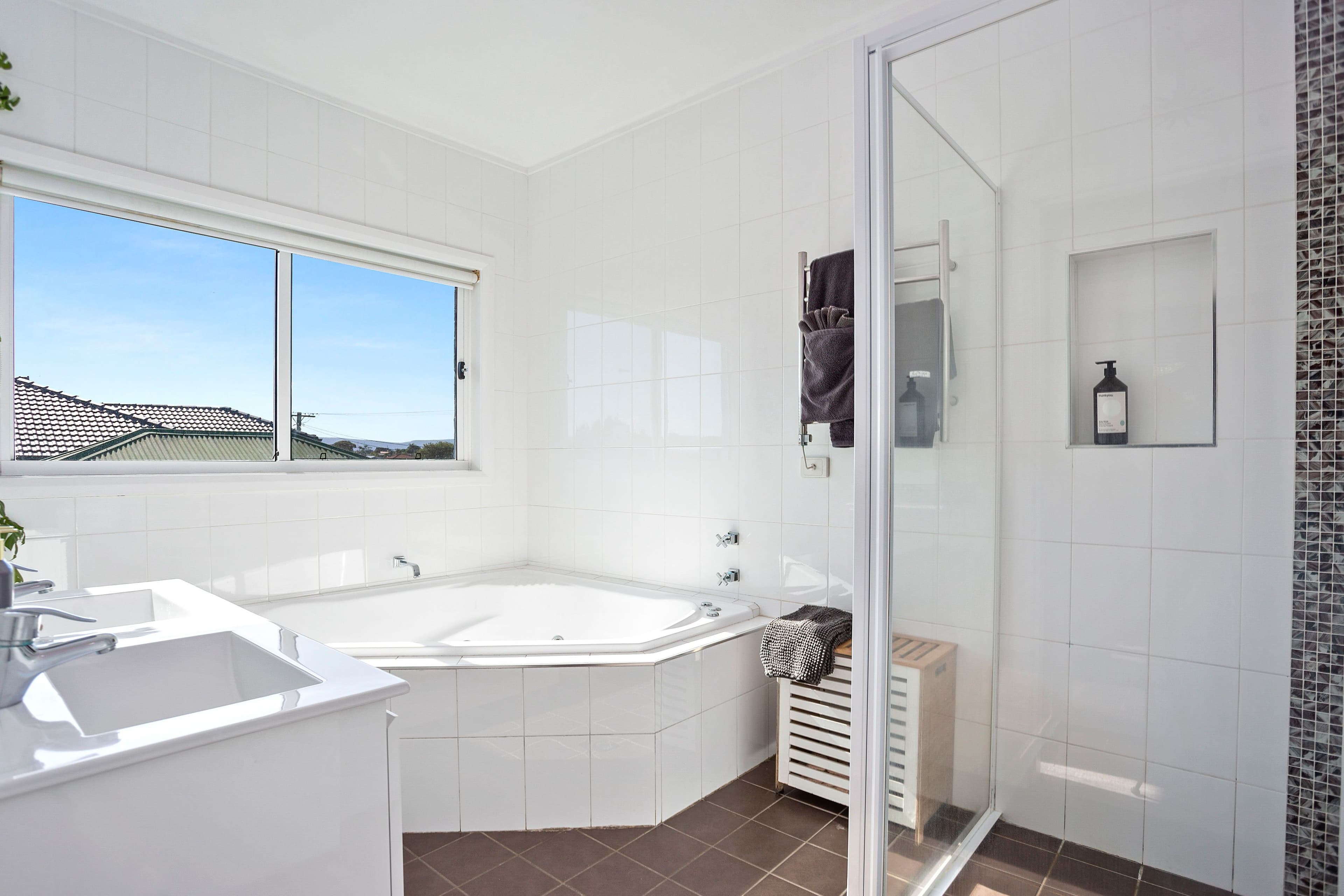 58 Woodford Avenue, Warilla NSW 2528, Warilla - Thumbnail 8
