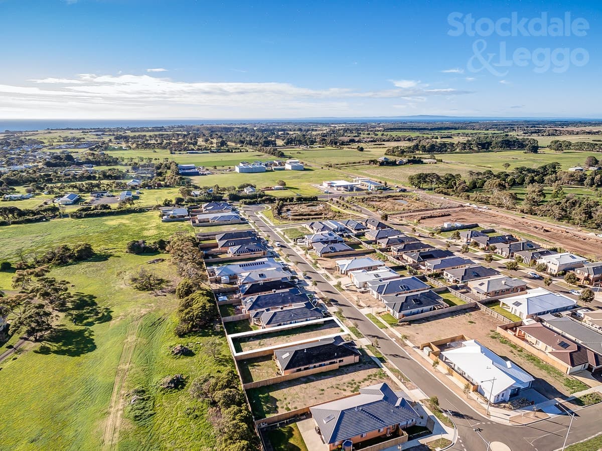 35 Flagstaff Drive, Portarlington VIC 3223, Portarlington - Thumbnail 6