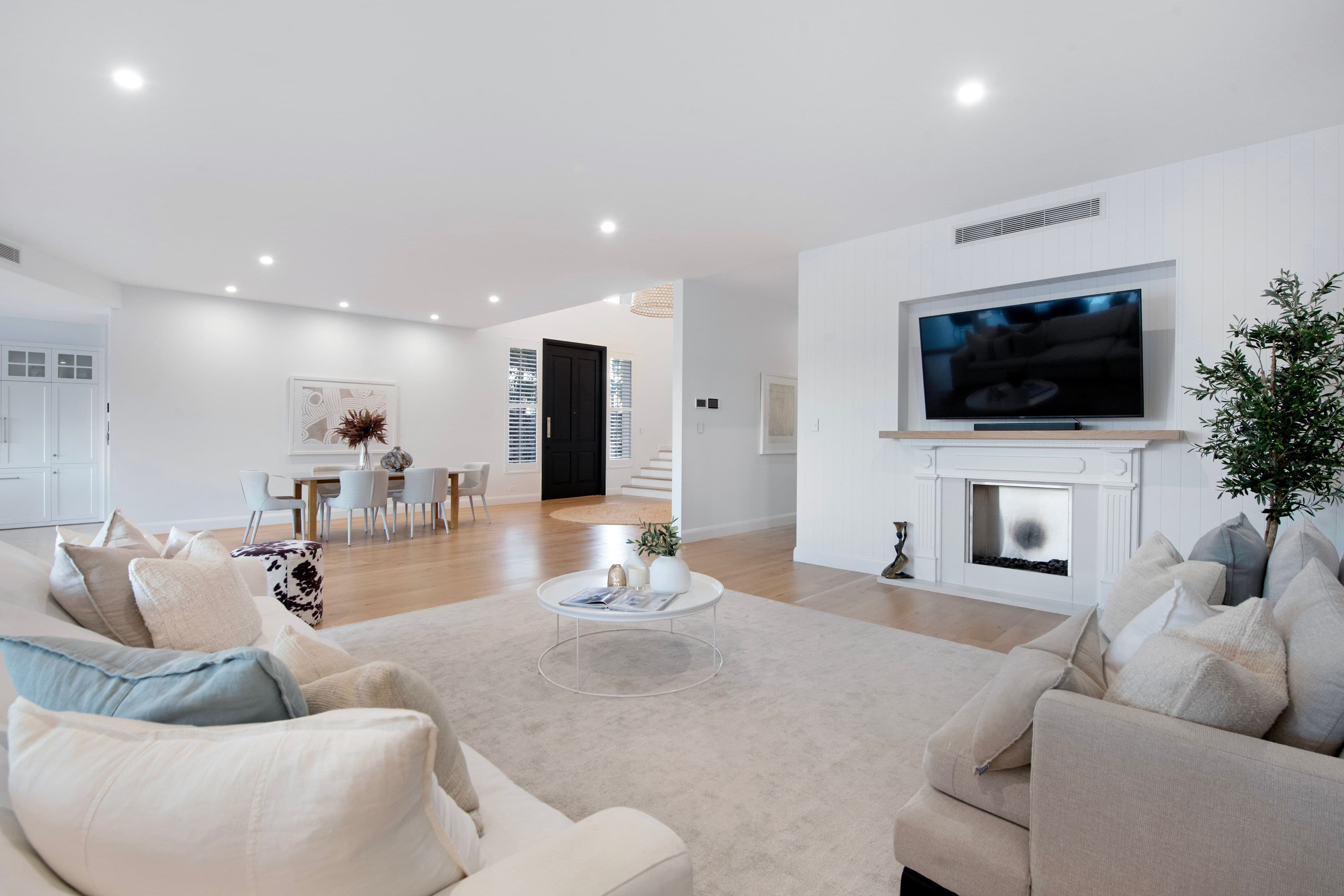 10 Helen Court, Broadbeach Waters QLD 4218, Broadbeach Waters - Thumbnail 5