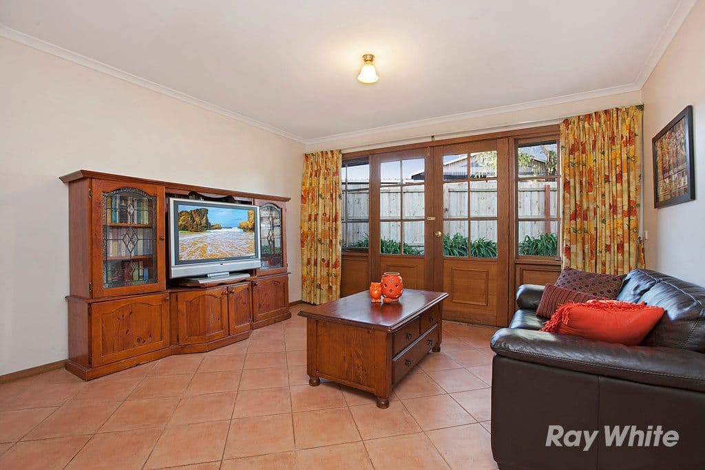 5 Birkdale Close, Wantirna VIC 3152, Wantirna - Thumbnail 2