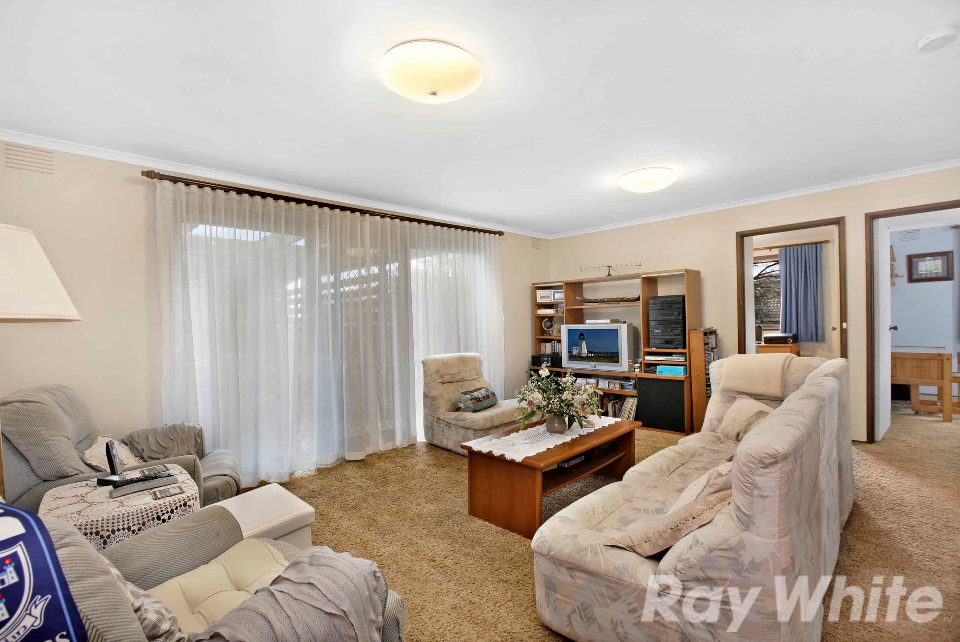 60 Blackman Avenue, Mill Park VIC 3082, Mill Park - Thumbnail 2