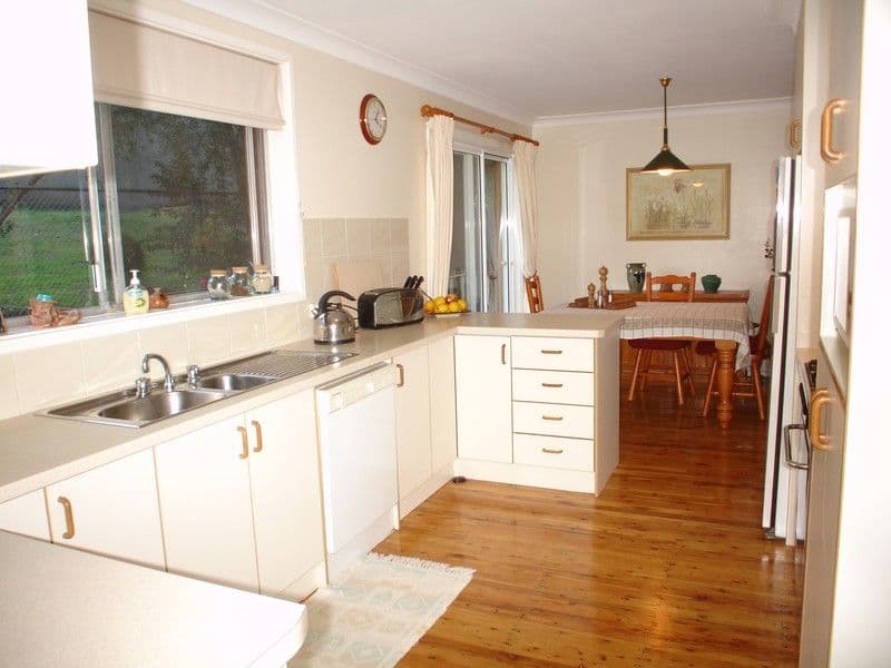 10 Bogan Avenue, Baulkham Hills NSW 2153, Baulkham Hills - Thumbnail 4