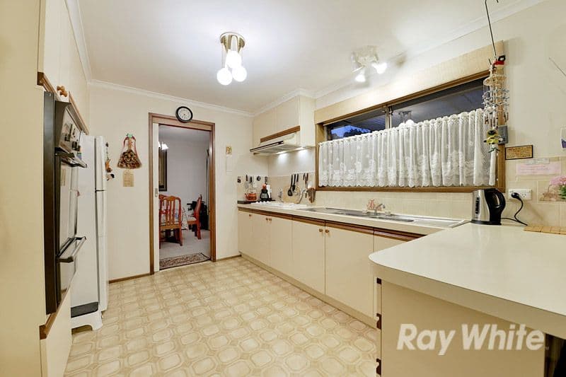 40 Stuart Close, Bayswater North VIC 3153, Bayswater North - Thumbnail 2