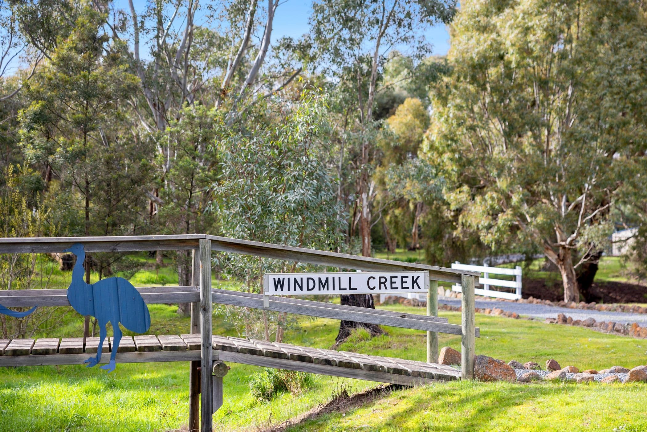 9 Burke Road, Ararat VIC 3377, Ararat - Thumbnail 4