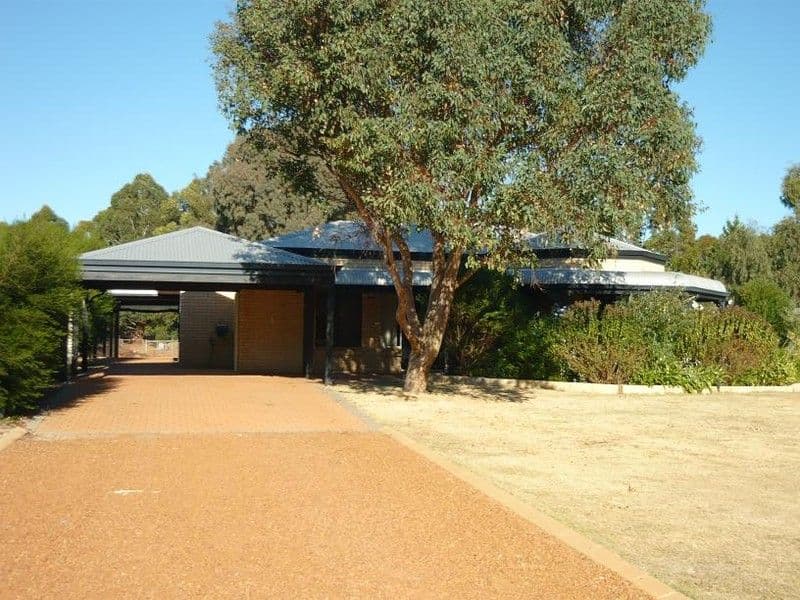 8 Wallangarra Drive, BEDFORDALE WA 6112, Bedfordale - Image 1