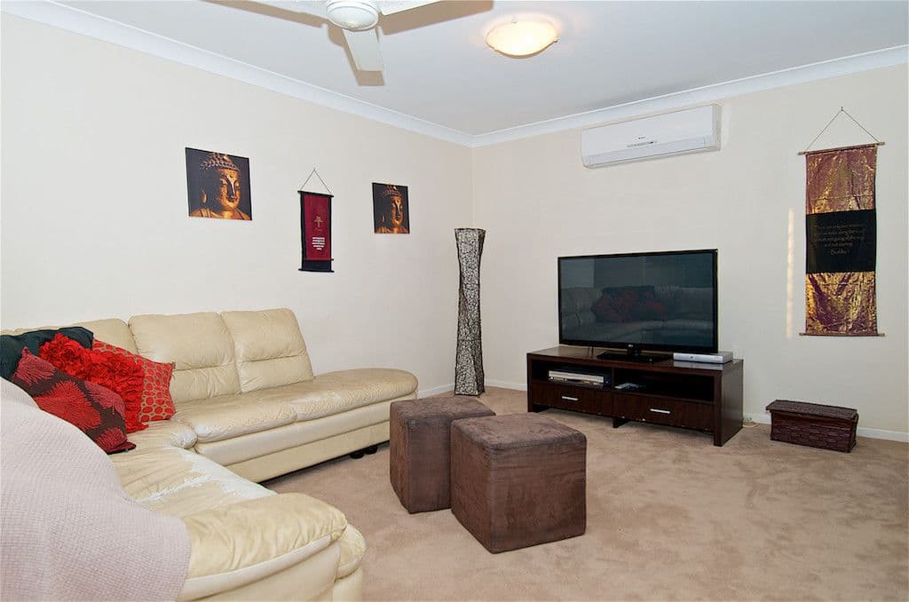28 Christina Ryan Way, Arundel QLD 4214, Arundel - Thumbnail 2