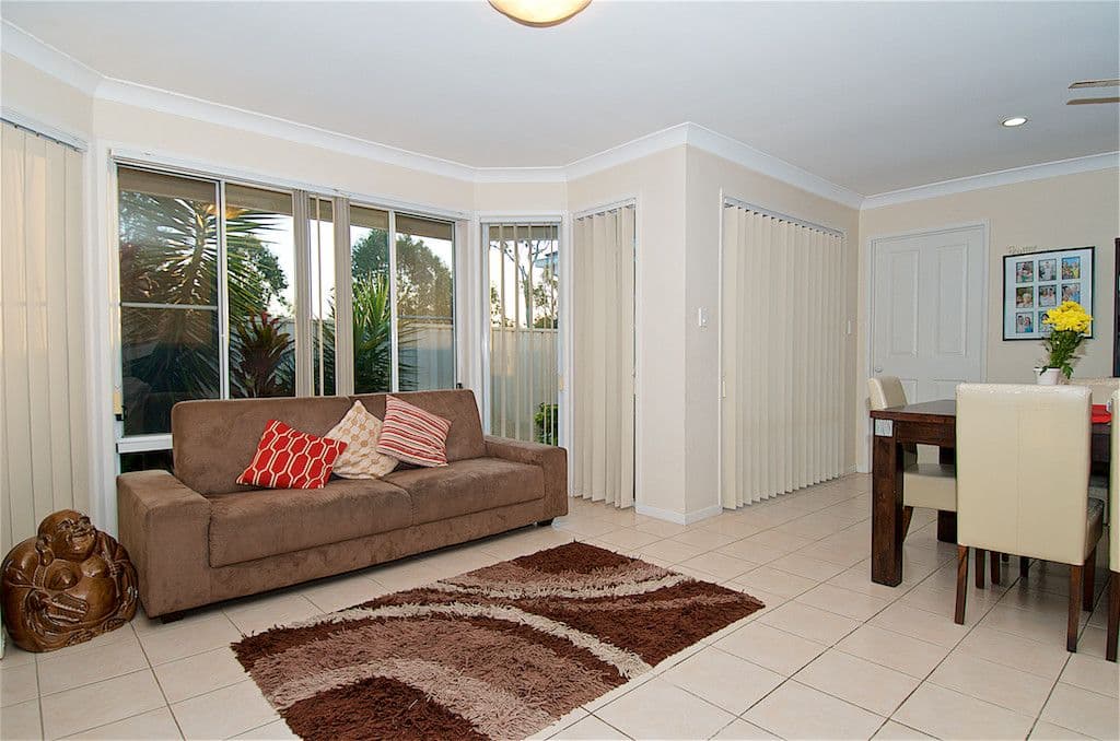 28 Christina Ryan Way, Arundel QLD 4214, Arundel - Thumbnail 3