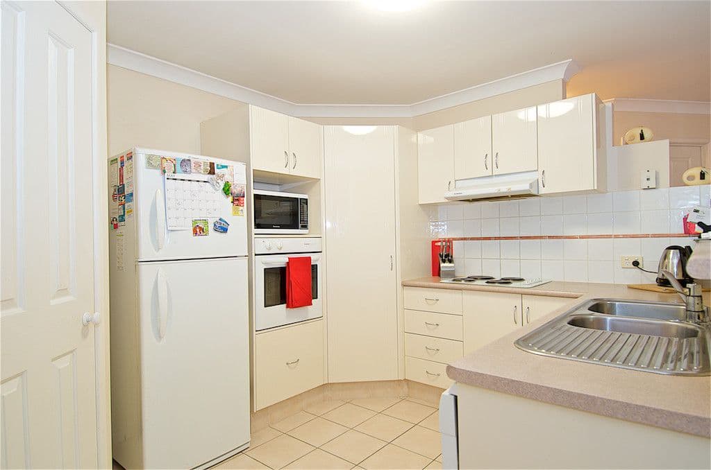 28 Christina Ryan Way, Arundel QLD 4214, Arundel - Thumbnail 4