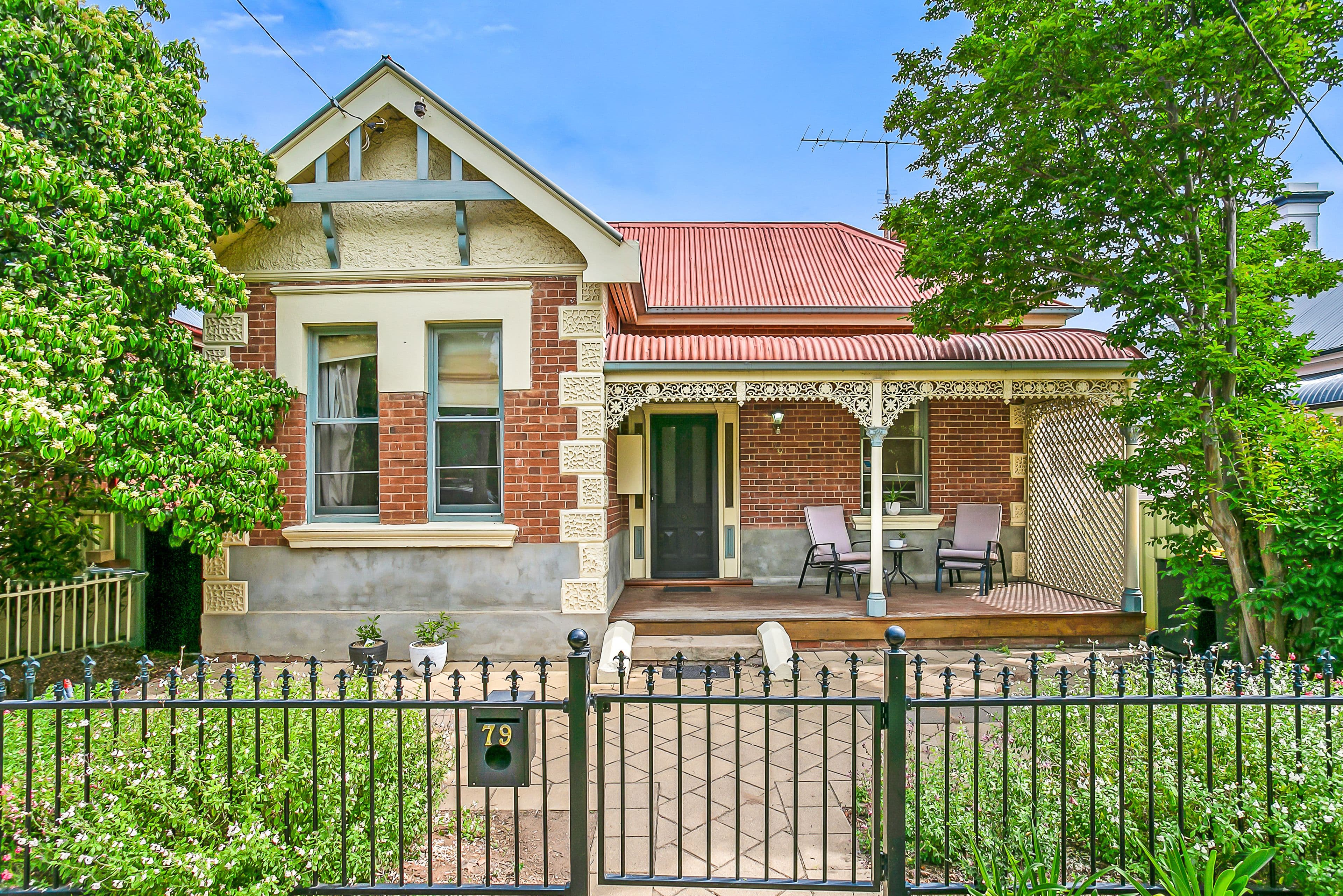 79 Carthage Street, Tamworth NSW 2340, Tamworth - Thumbnail 2